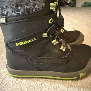 Merrell Kids Black and Green Snow Boots
